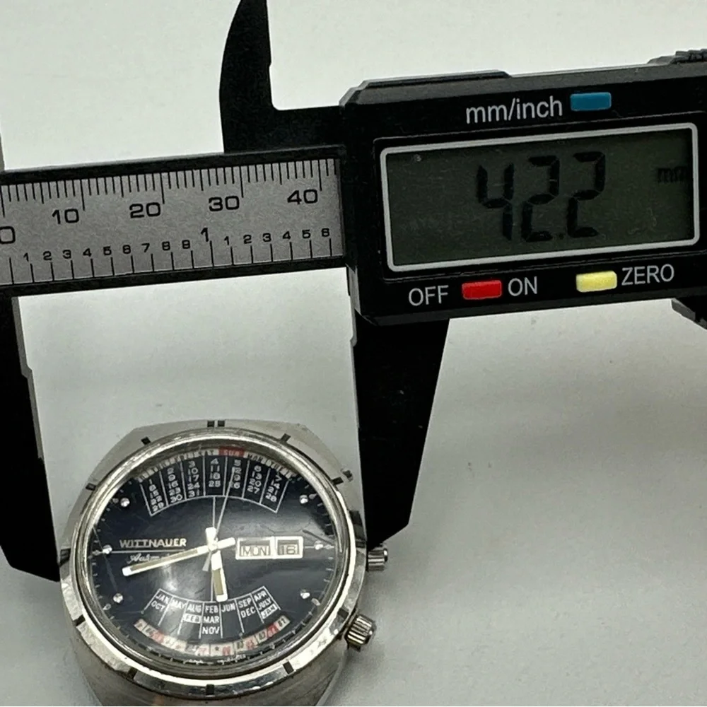 Wittnauer 2000 Stainless Steel Automatic Men's Watch W102 Blue Dial 1970s‎